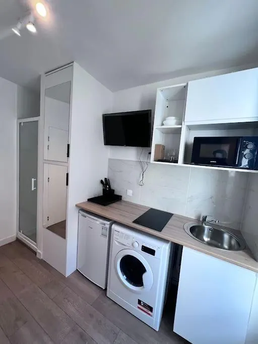 Apartment Montmartre - Equipe - 1p Paris